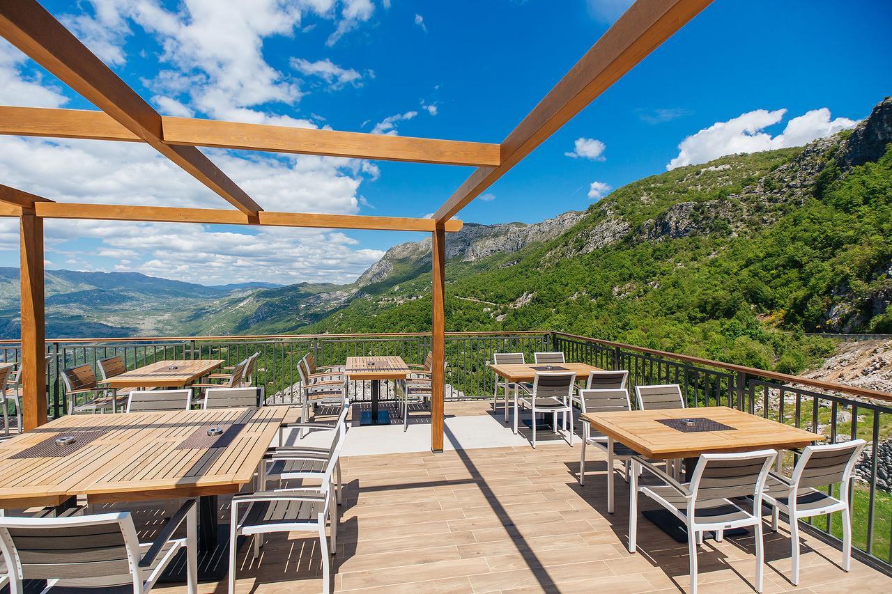 Hotel Sokoline Mandici Buitenkant foto